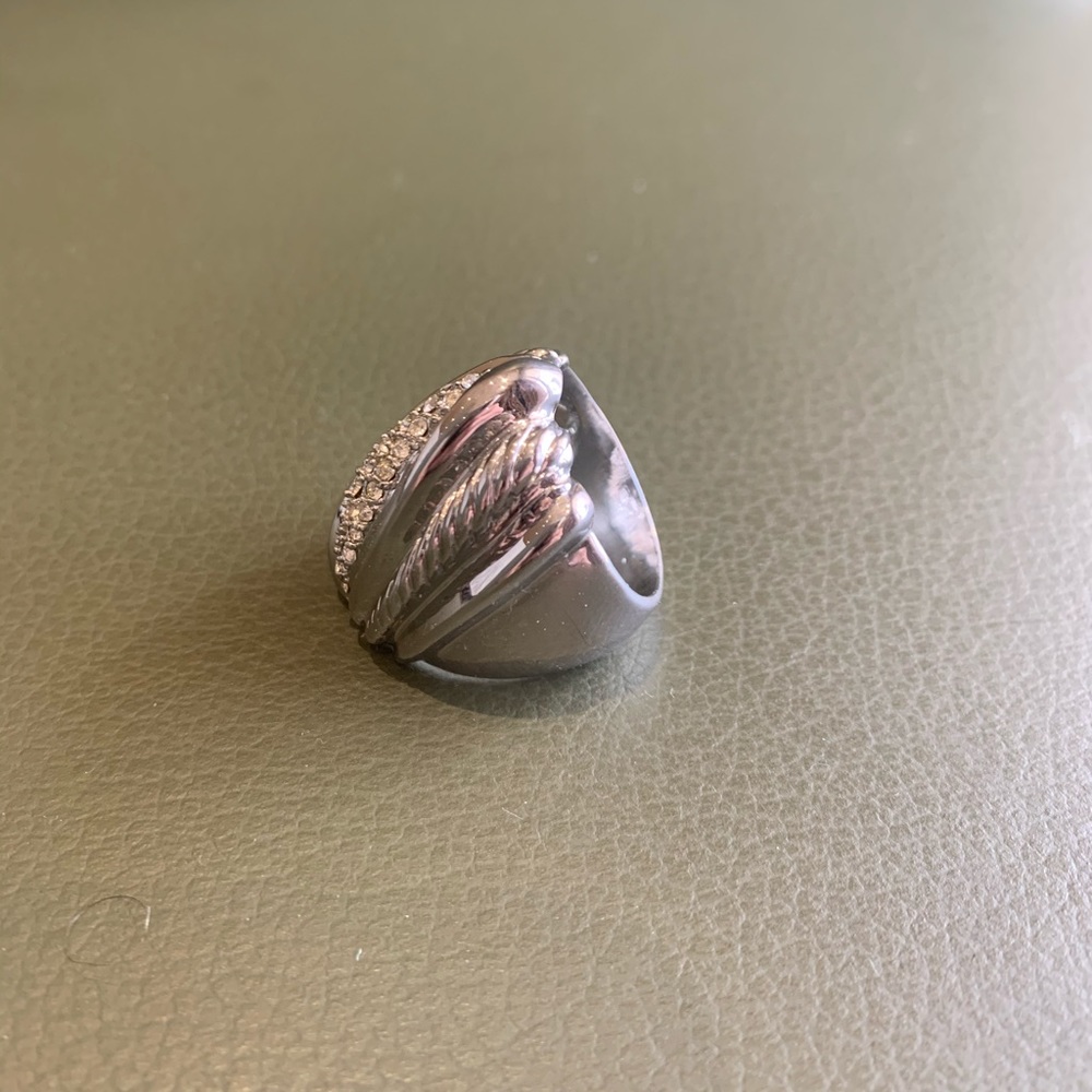 Large Statement Ring - Picture 10 of 16